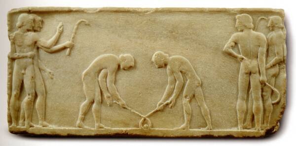 Marble relief that depicts a game that resembles the modern hockey (ca. 490 BC) Marble relief that depicts a game that resembles the modern hockey (ca. 490 BC)