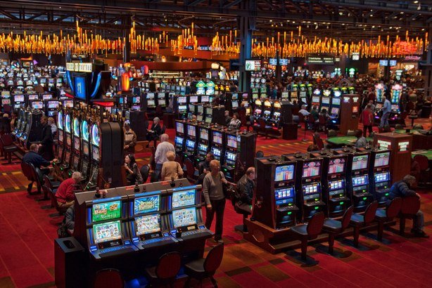 Inside the Bethlehem Sands Casino in Pennsylvania Inside the Bethlehem Sands Casino in Pennsylvania