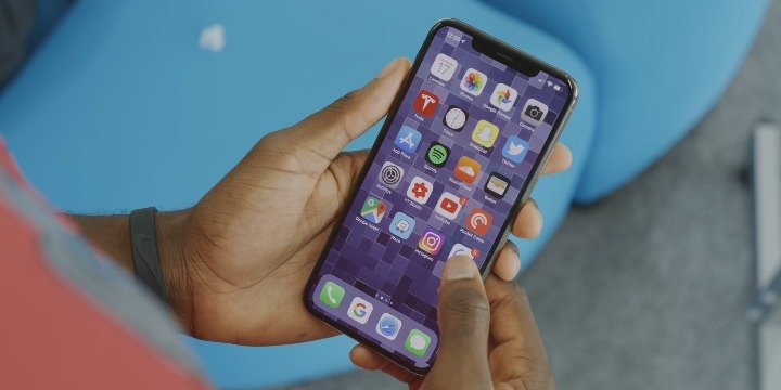 iPhone XS